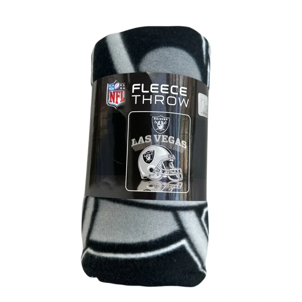 NFL Northwest Las Vegas Raiders Throw fleece gray black 50